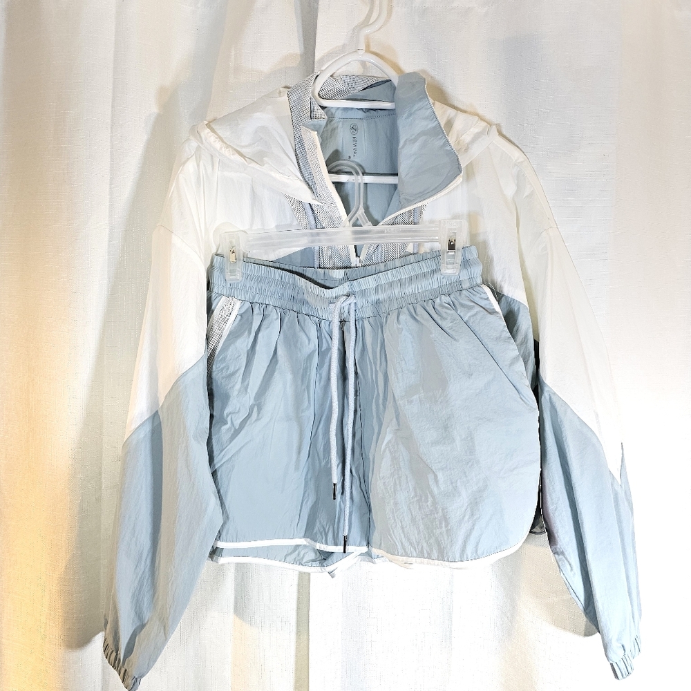 3/$20 As Revival S Jacket M Shorts Set